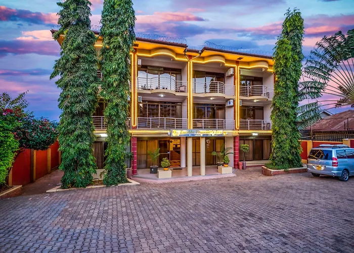 Entebbe Traveller'S Hotel